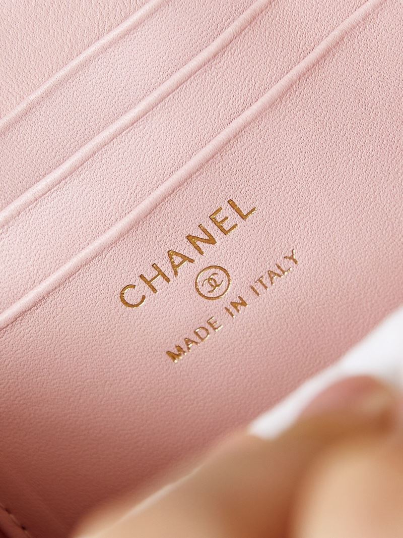 Ch**el cosmetic bags